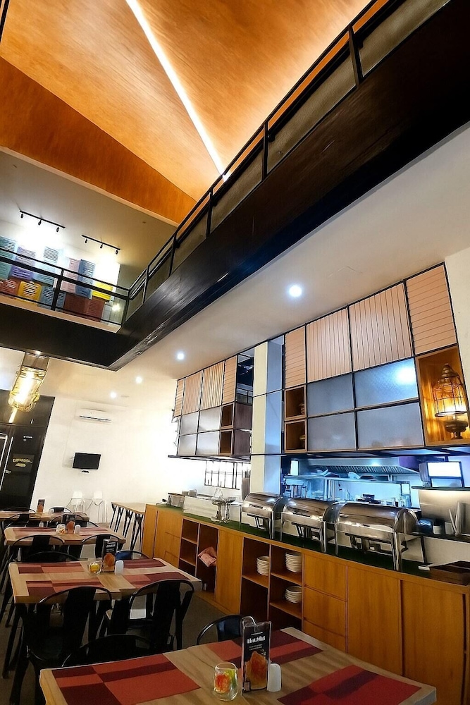 Nunia Tamansari Hotel 39/50
