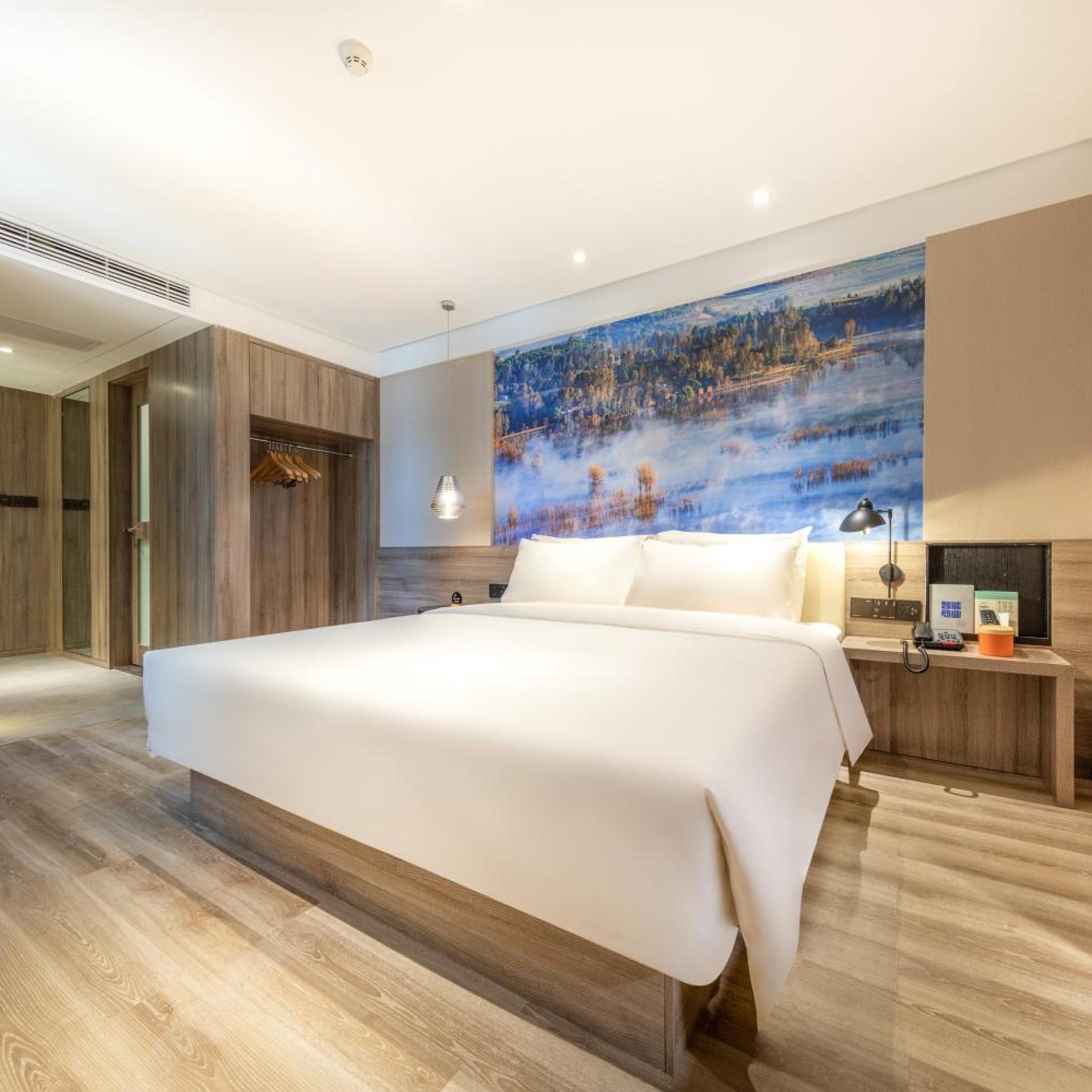Atour Hotel Kunming South High Speed Railway Station University Town 18/56