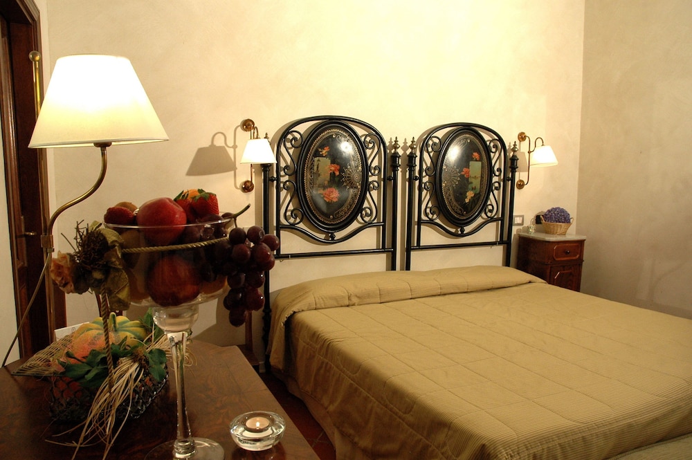Hotel Clitunno 27/52