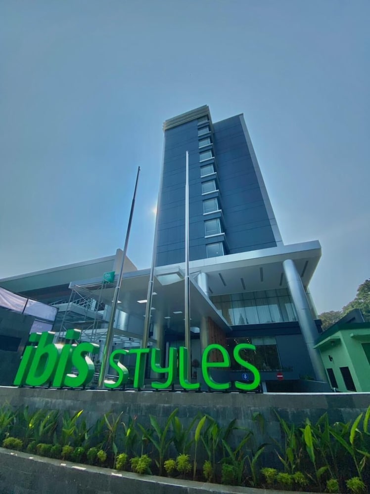 ibis Styles Bogor Pajajaran 2/60