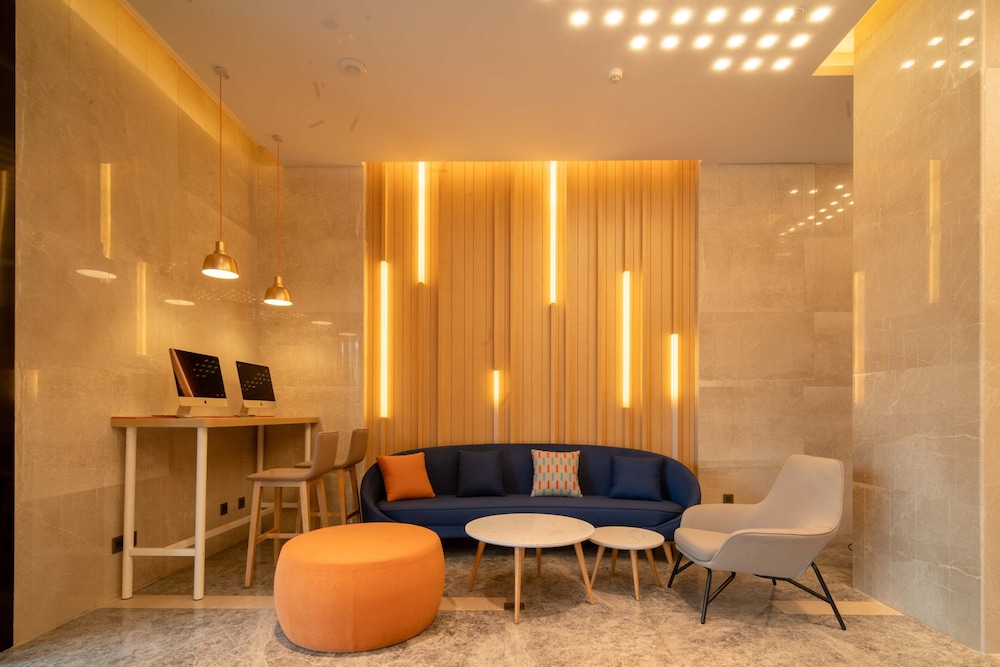 Holiday Inn Express Huaibei City Center 39/58