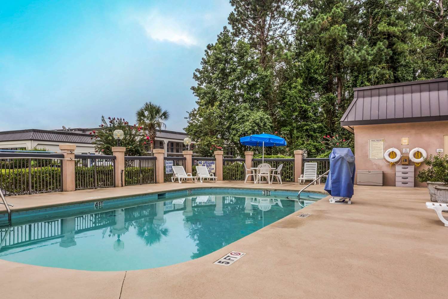 Quality Inn Walterboro I-95 1/16