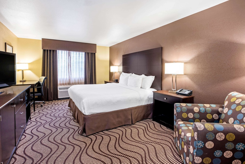 La Quinta Inn And Suites By Wyndham Meridian Boise West 21/35