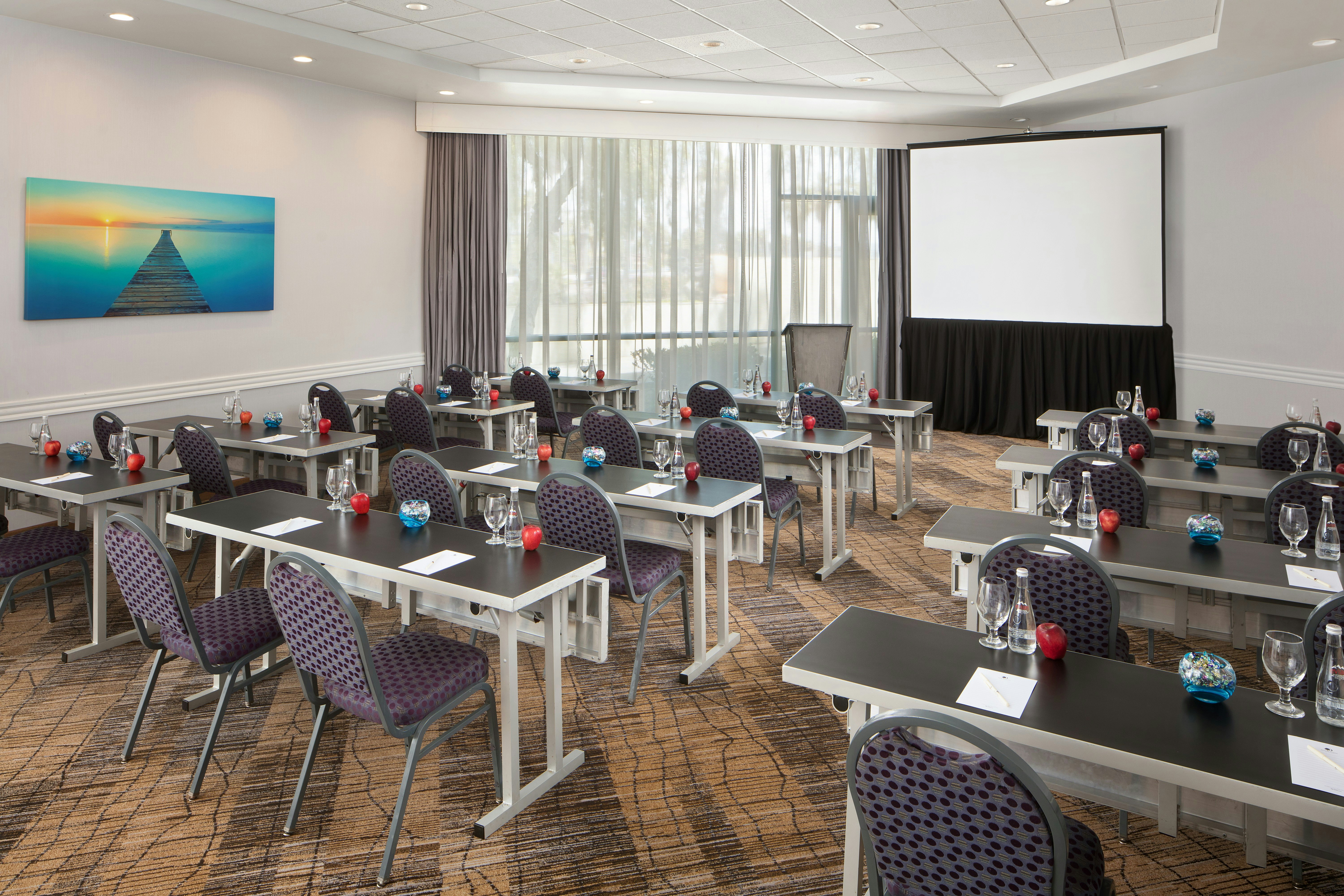 DoubleTree by Hilton Hotel San Diego - Hotel Circle 34/50