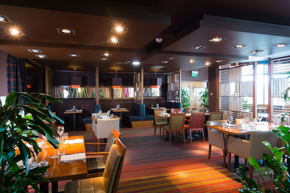Holiday Inn West 49/60