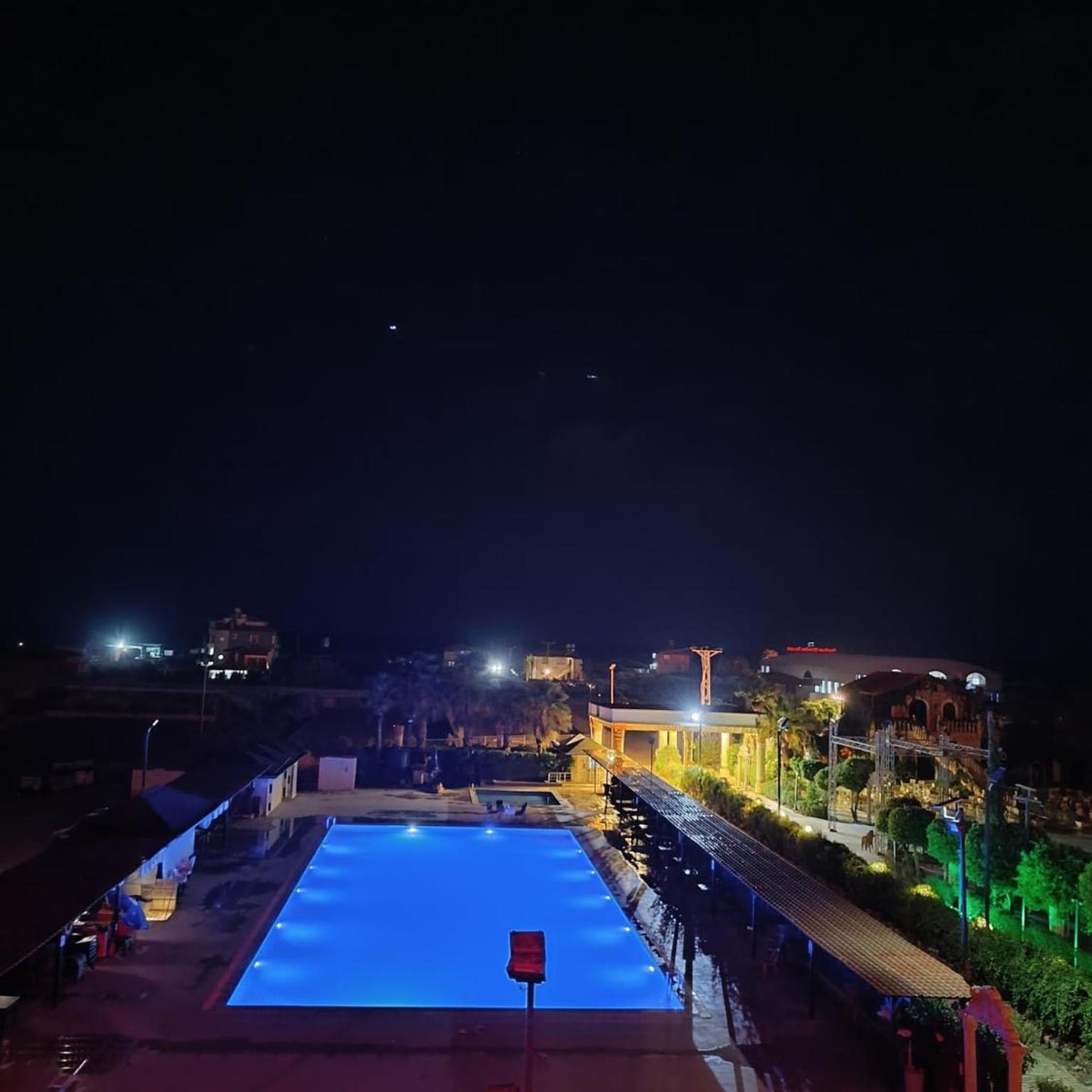 TRUVA LIFE HOTEL 52/58