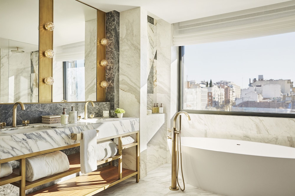 Rosewood Villa Magna 10/74
