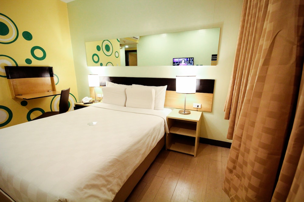 Go Hotels Iloilo 6/29