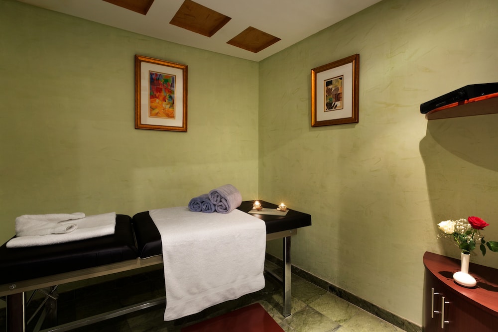 رامادا(EASTYARD Khobar – Hotel) 8/45