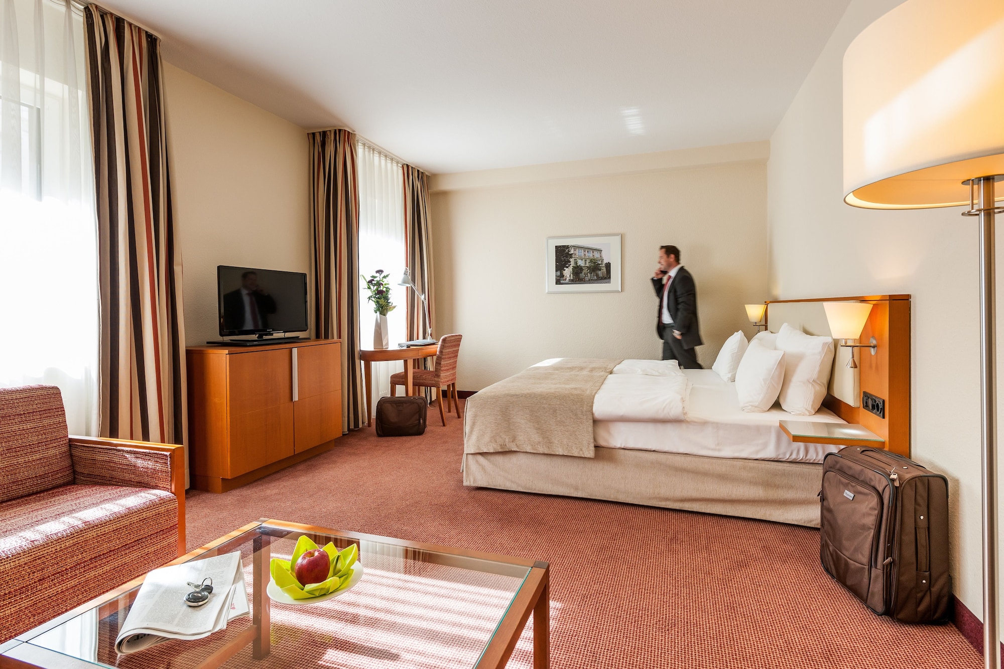 غرفة بريفيليج بسرير مزدوج، Mercure Hotel Dusseldorf City Center 4/8