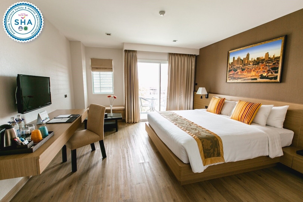 Adelphi Pattaya 39/61