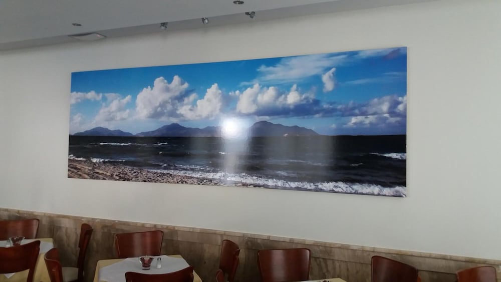Paritsa Hotel 26/30