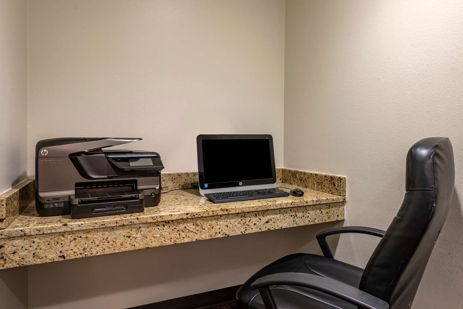 Sleep Inn & Suites Oakley I-70 13/16