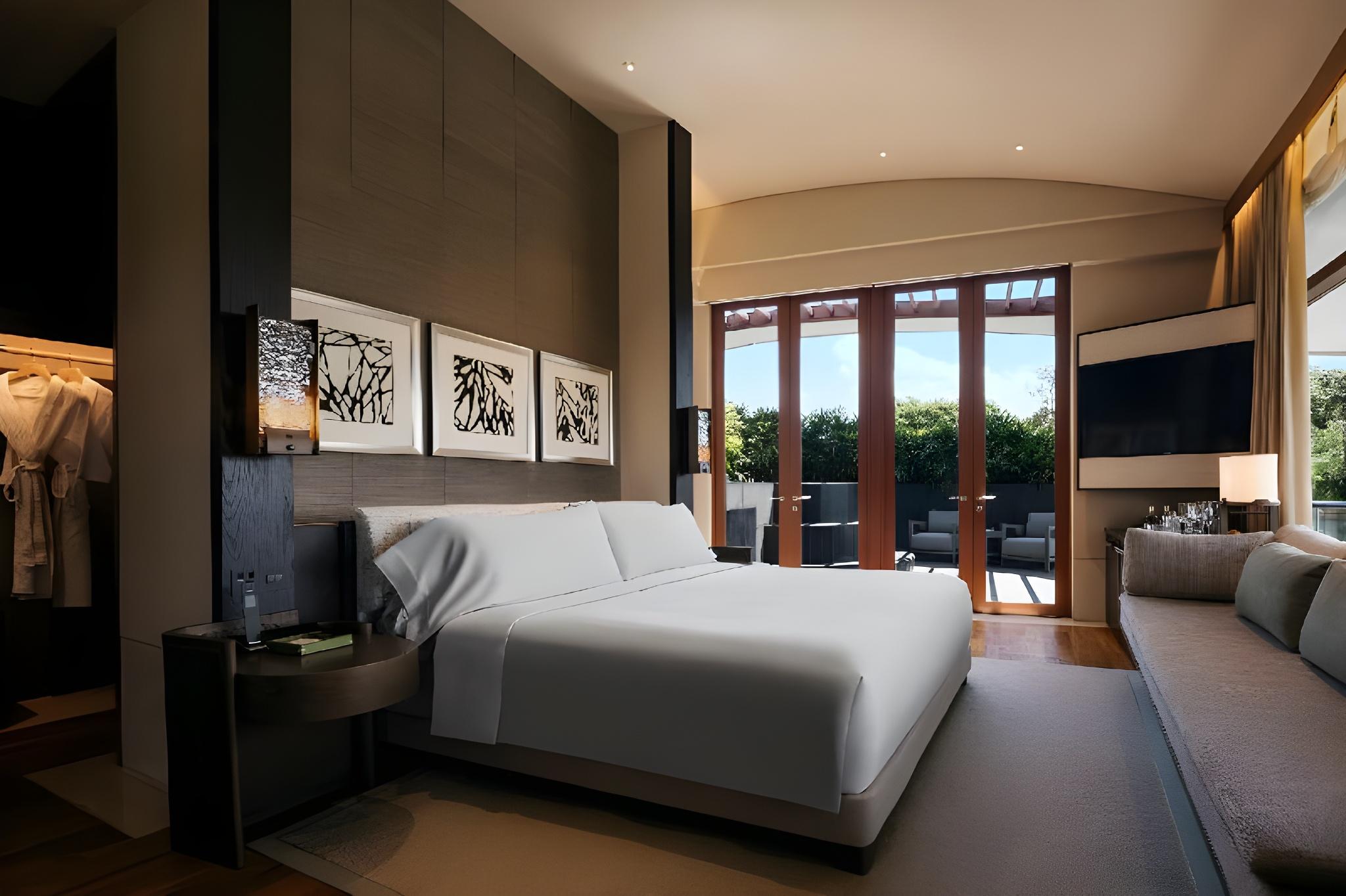 PREMIER SEA VIEW ROOM