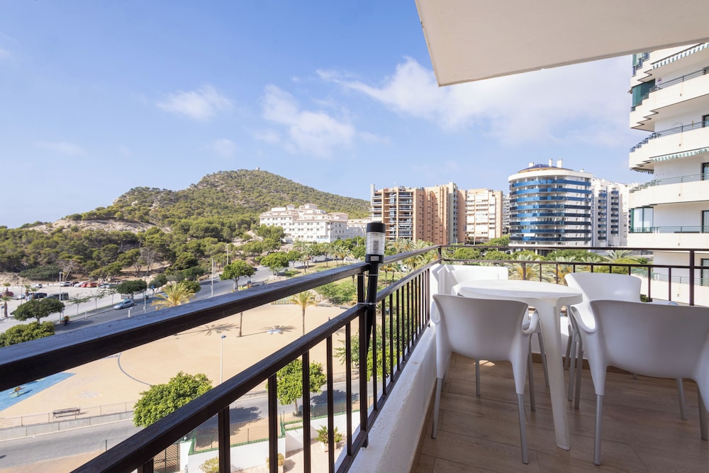 ODYSEA APARTAMENTOS 43/50