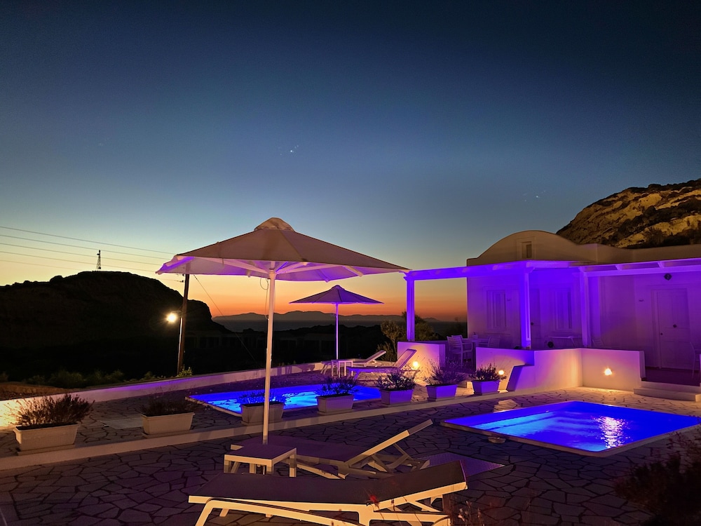 Katharos Villas 32/46