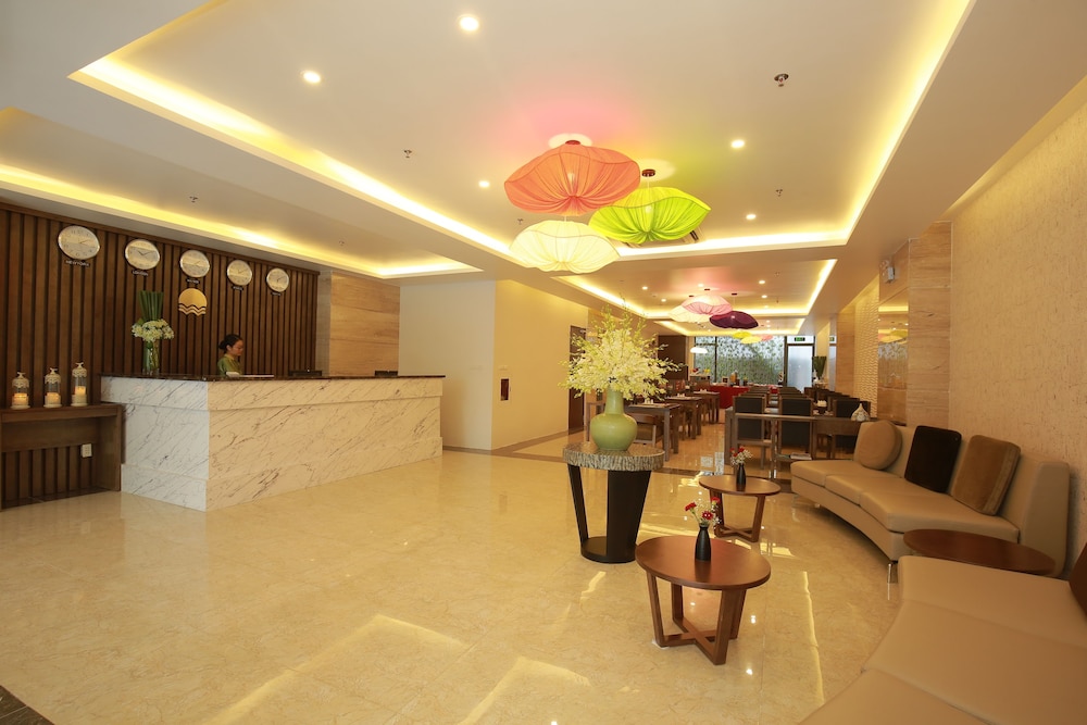 Inearth Hotel Hanoi (Ex. Poonsa Hanoi Hotel) 8/66