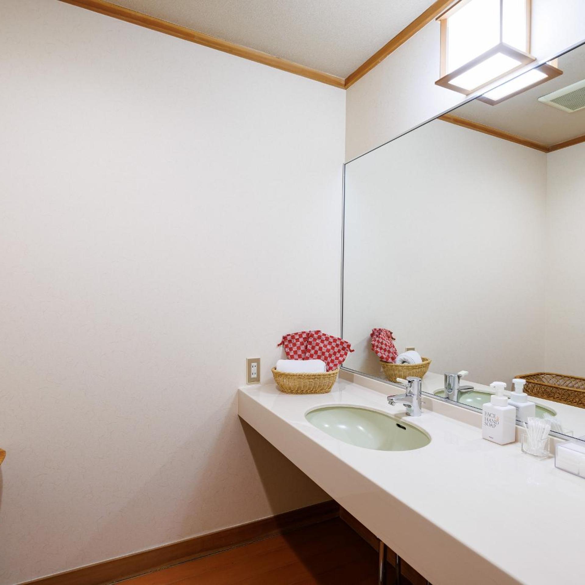 Shimosuwa Onsen Chosenkaku Kameya 49/50