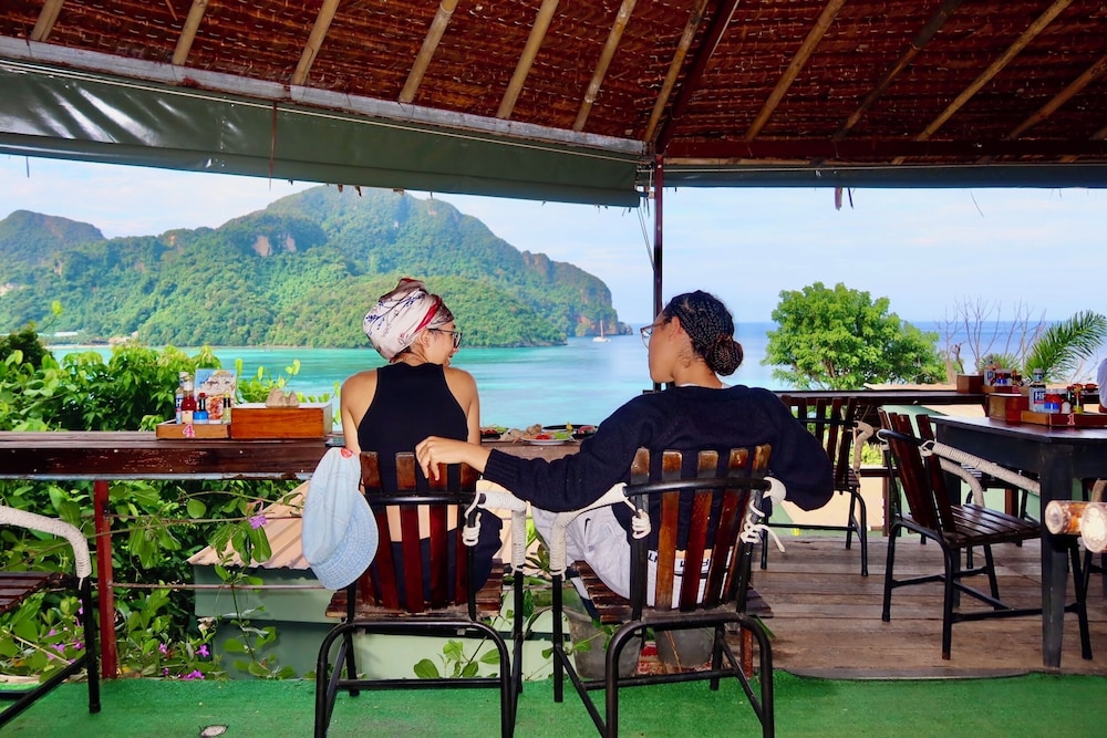 PHI PHI SEA SKY RESORT 52/66