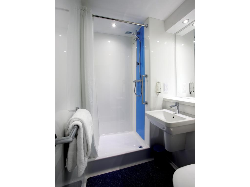 Travelodge Sunderland Central 25/27