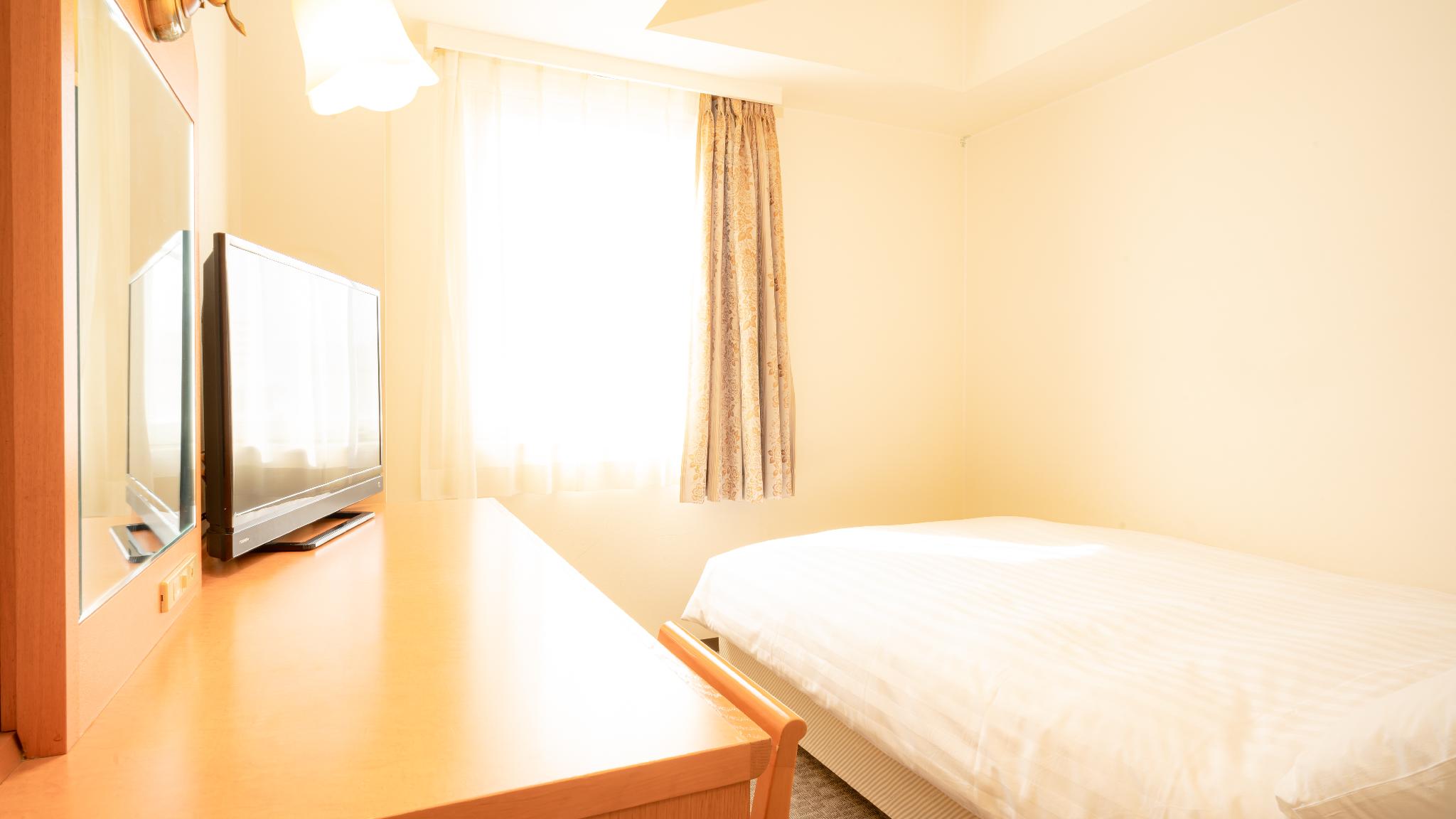 Room, Single