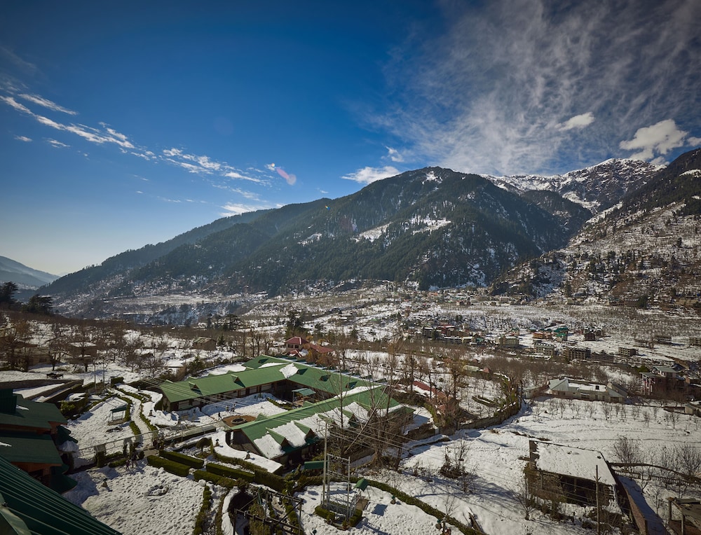 Club Mahindra White Meadows 45/50