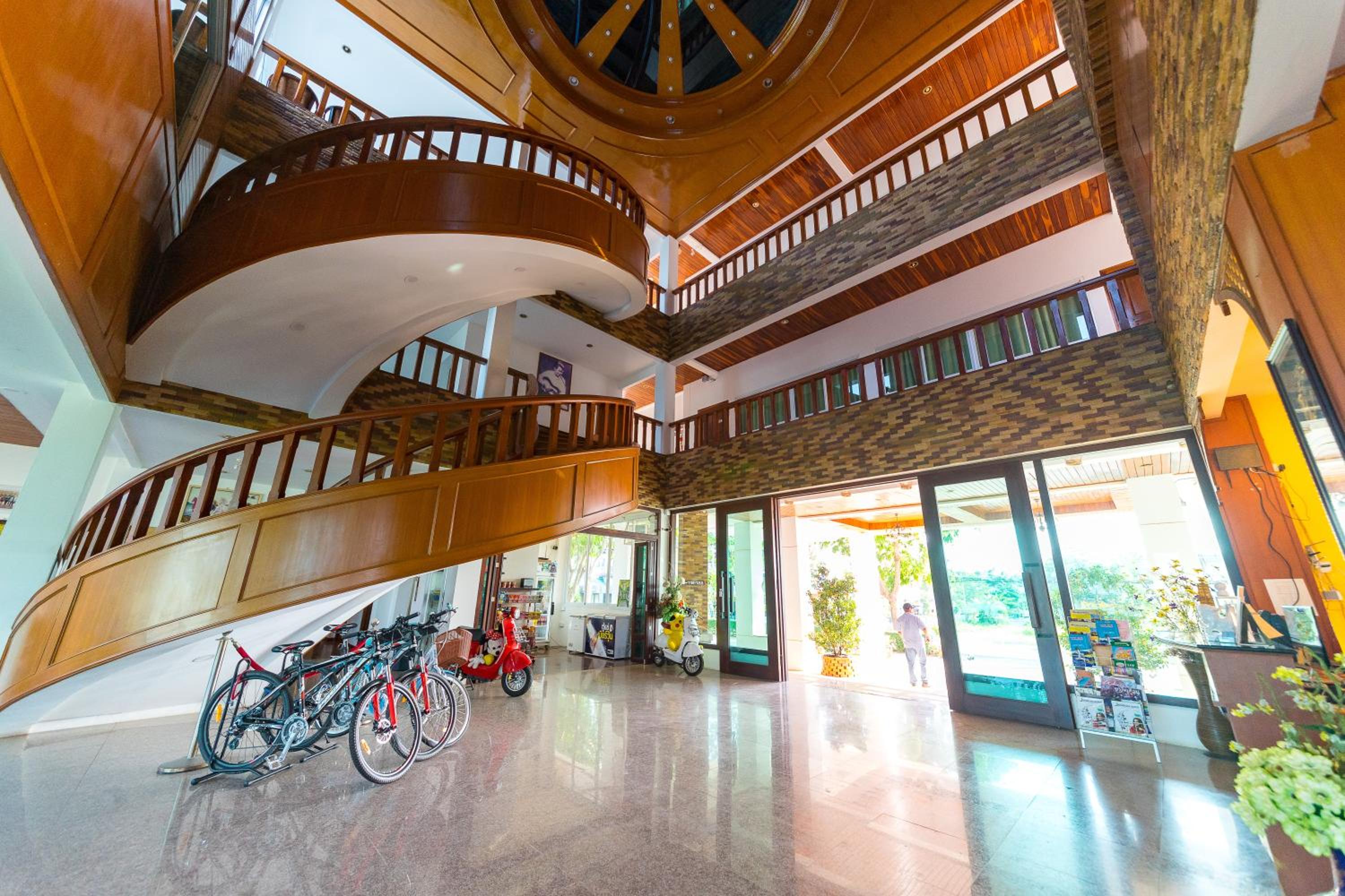 Vieng Khong Hotel 79/100