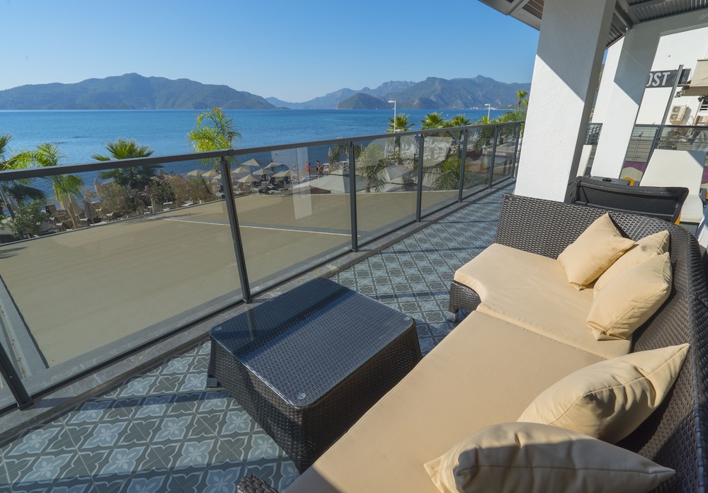 Marmaris Natalie S Beach Hotel 40/60