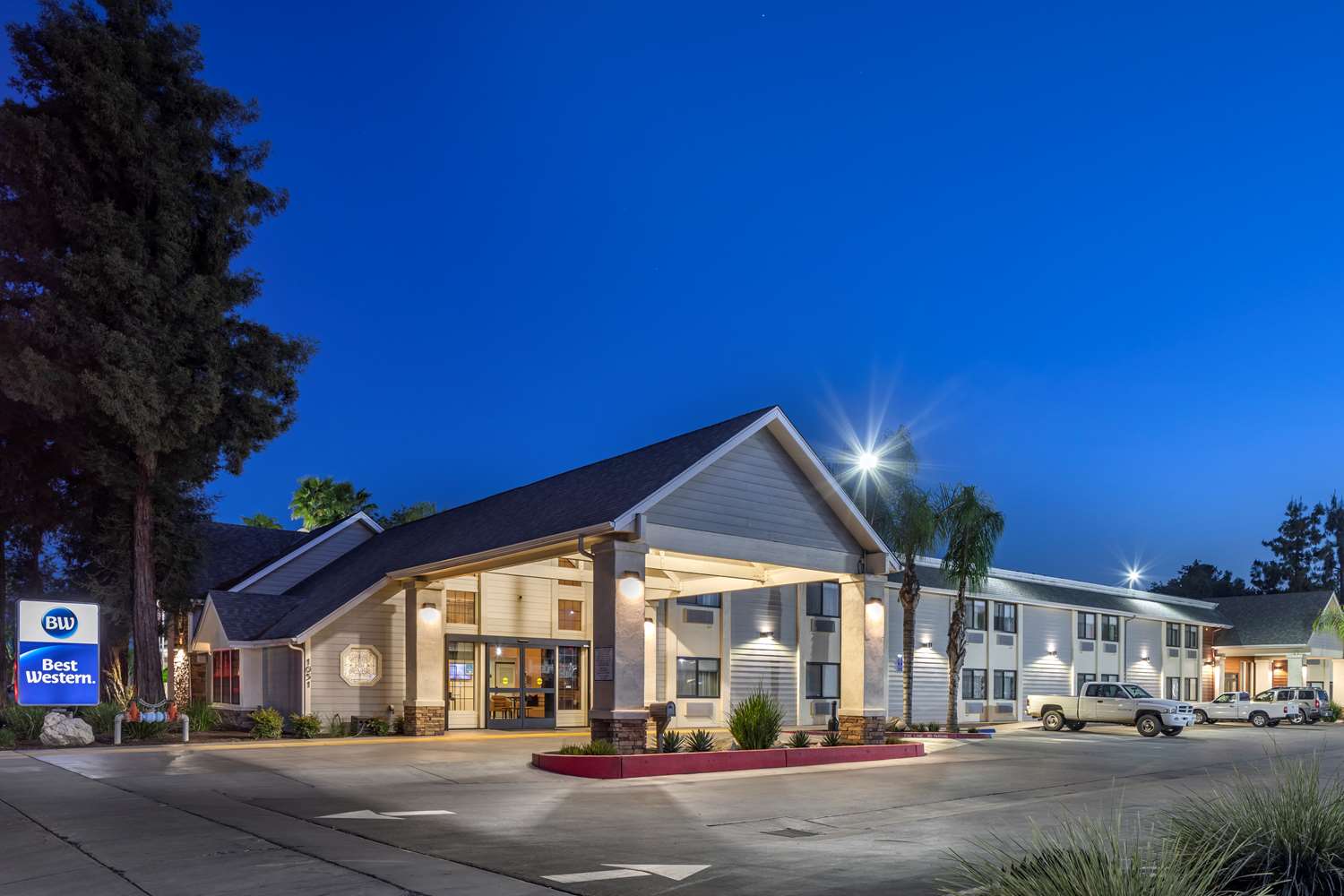 Best Western Town & Country Lodge 2/58