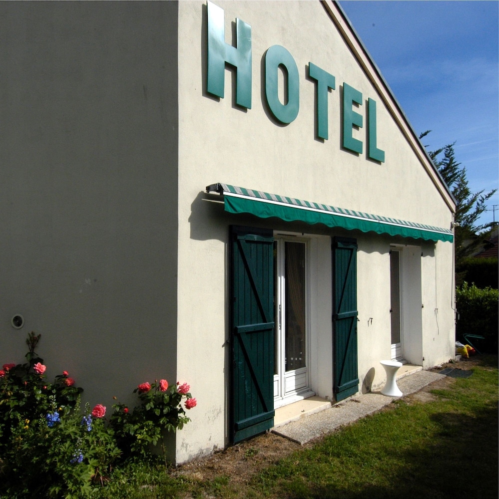 Villa hotel 2/50