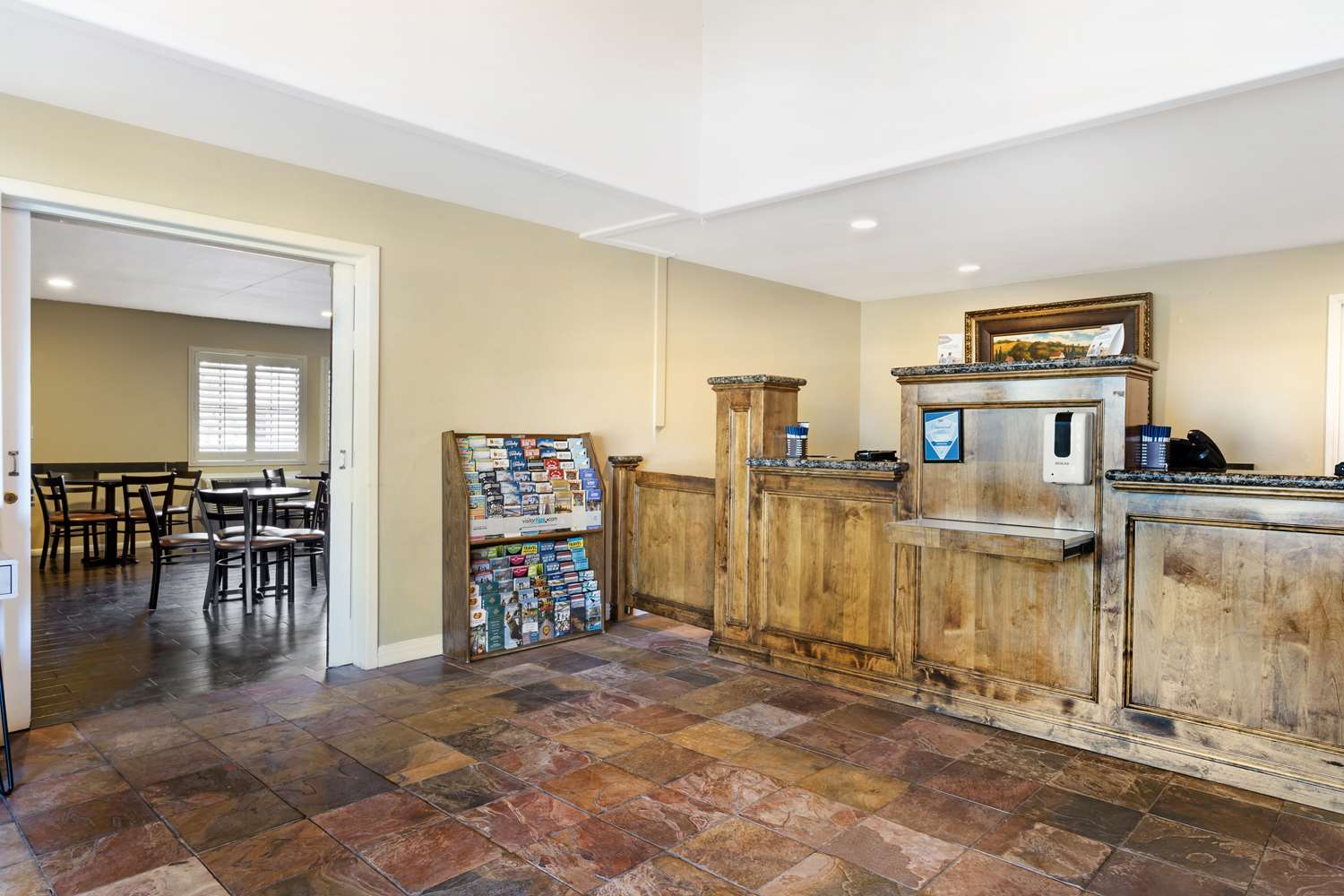 Sonoma Winegrower's Inn 3/42