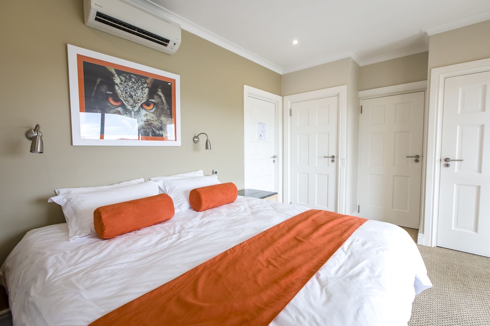 Orange Inn Knysna 8/46