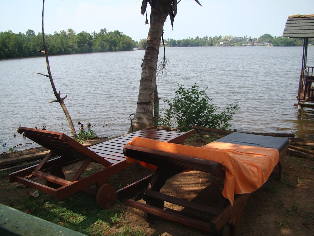 Mahi Villa 30/33