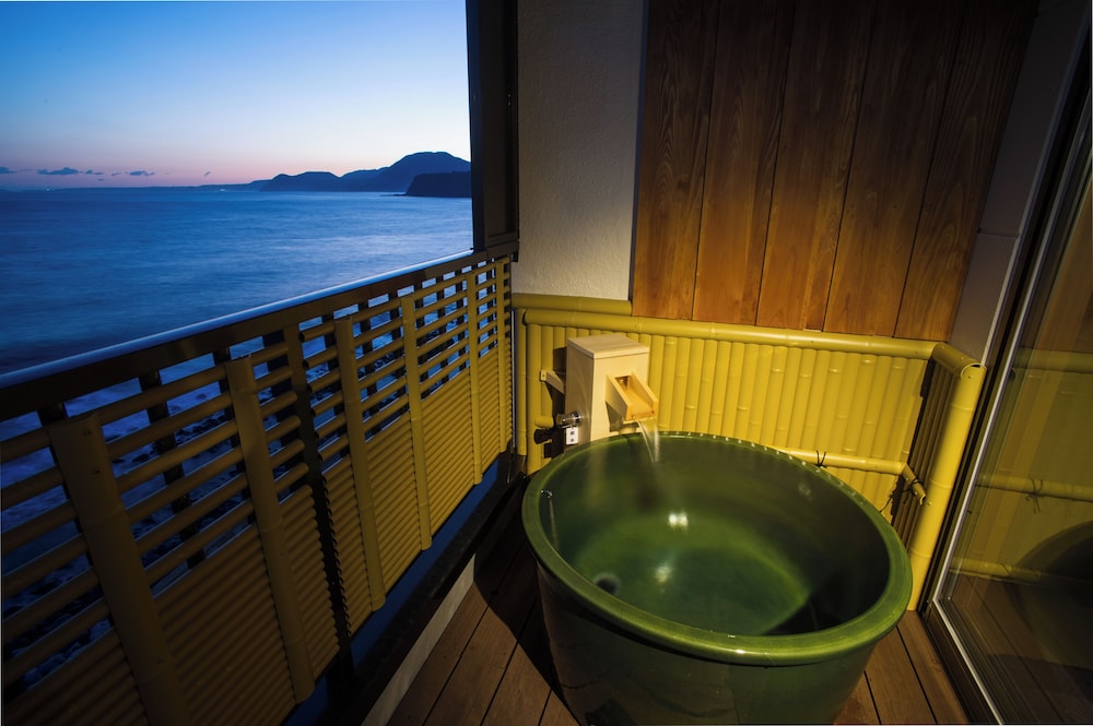 Inatori Tokai Hotel Yuen 33/72