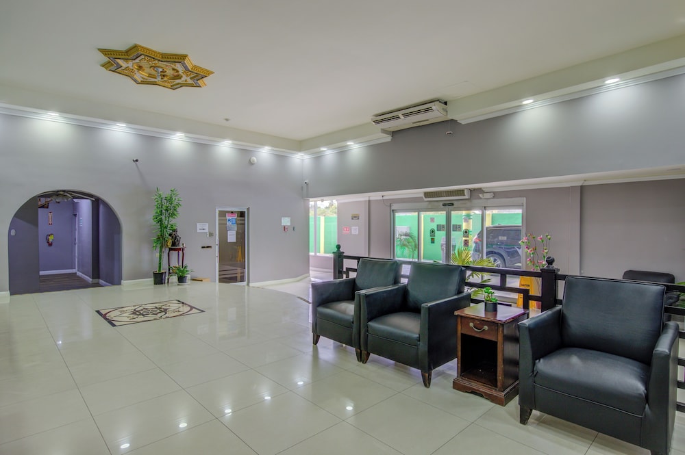 Airport Suites Hotel 37/61