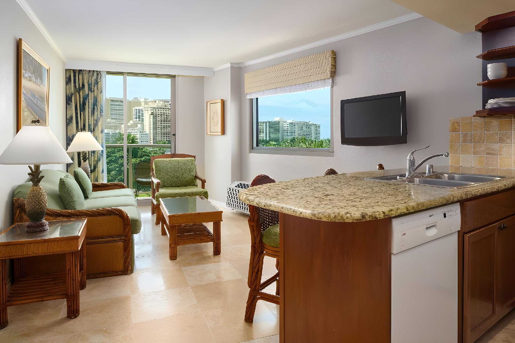 Luana Waikiki Hotel and Suites