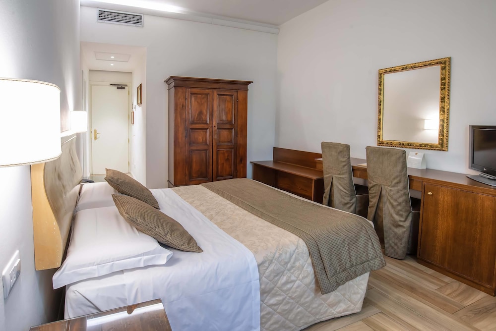 Hotel Machiavelli Palace 24/77