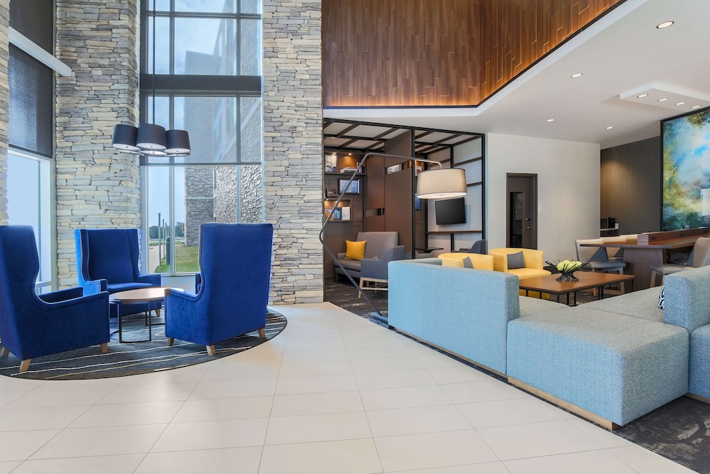 Hyatt Place Austin Cedar Park 32/50
