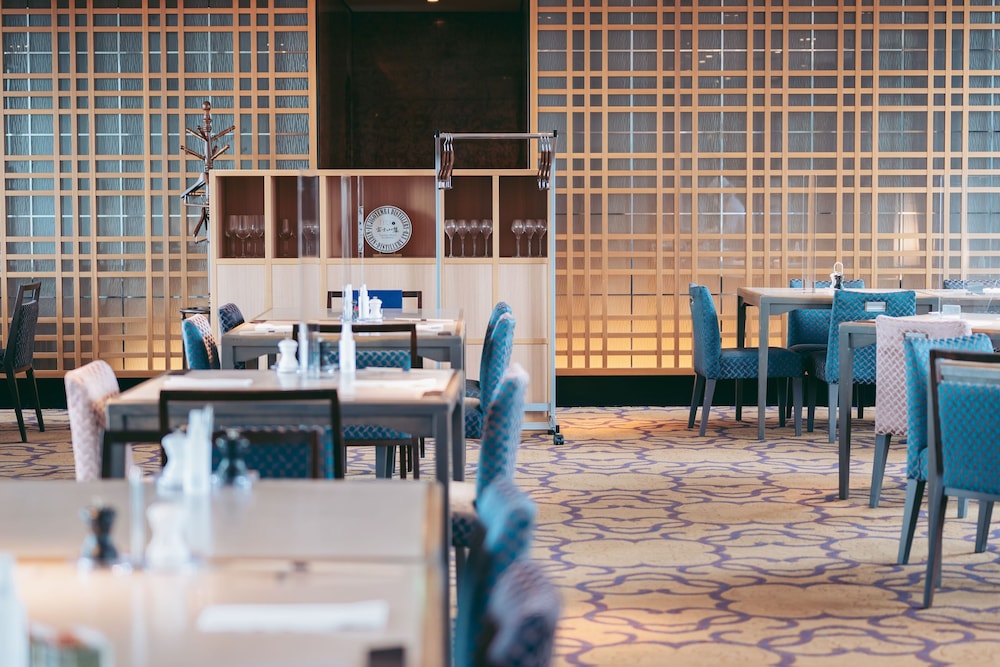 Shinjuku Prince Hotel 33/41