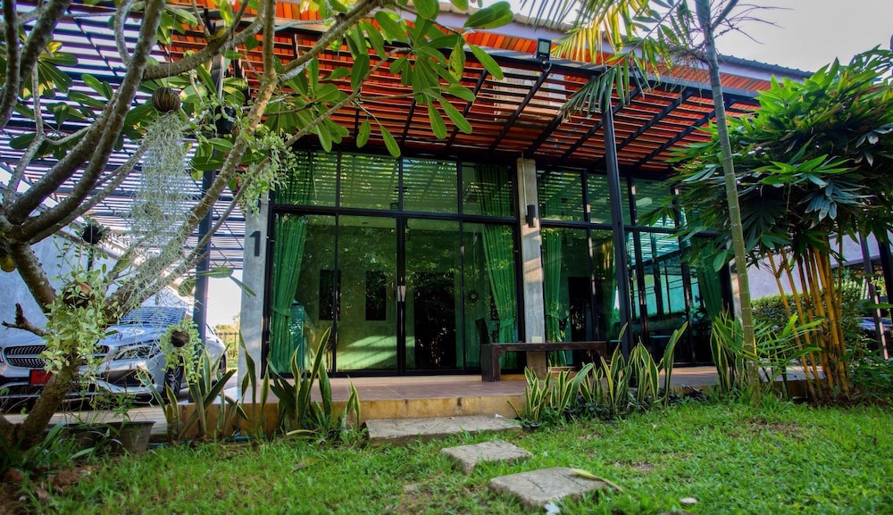 Baansuan Leelawadee Resort Nan 12/70