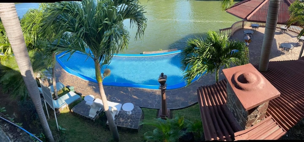 Hotel El Reith Lake Granada Nicaragua 23/50
