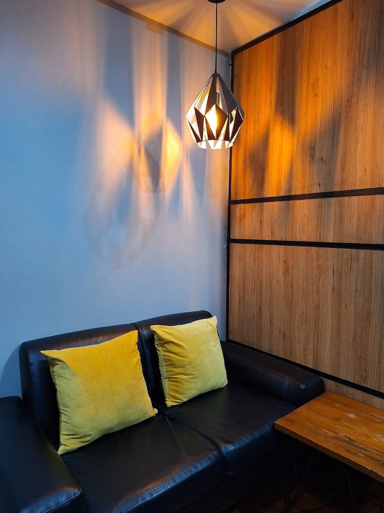 Journey Hostel Suratthani 41/56