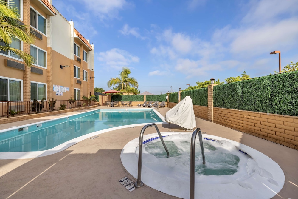 Best Western Plus South Bay Hotel 4/36