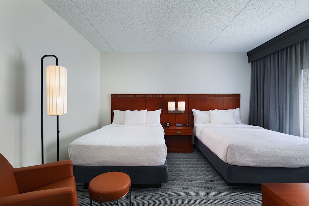 Courtyard by Marriott Dallas Richardson at Spring Valley 10/46