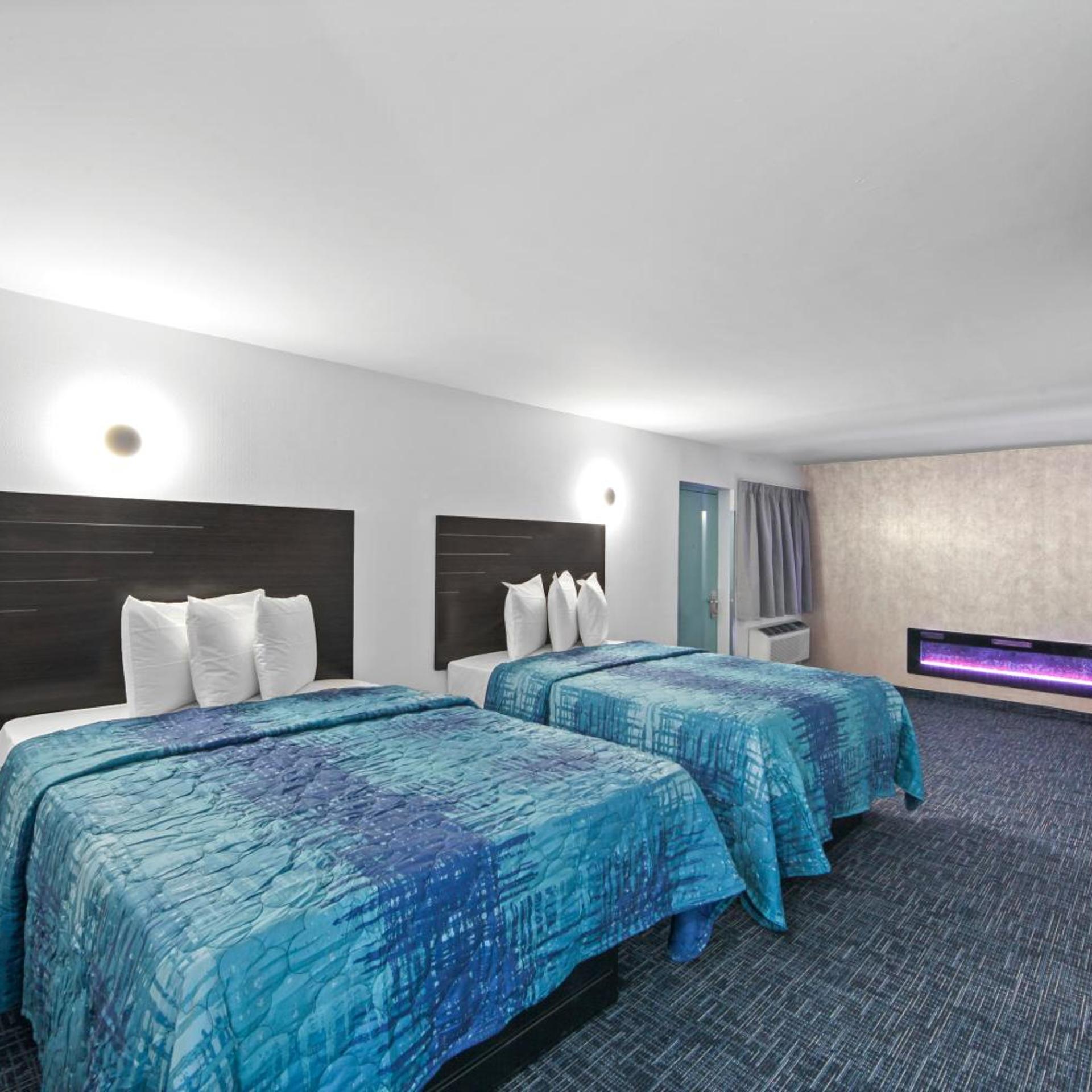 Hotel OPUS Bronx Near Bay Plaza Mall 25/46