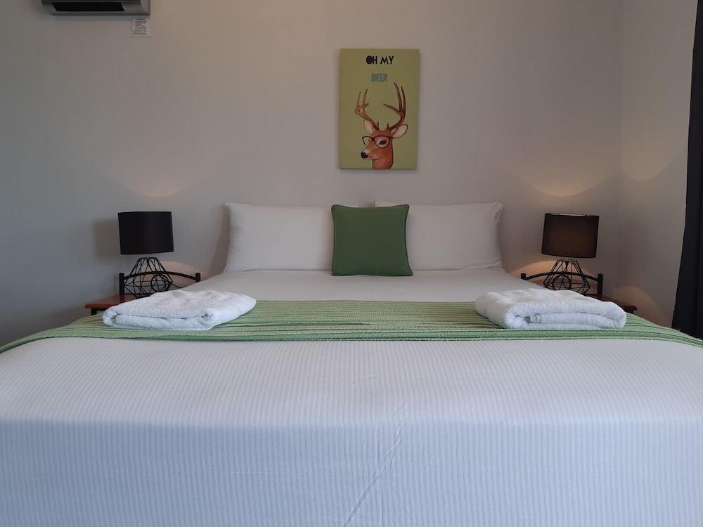 Econo Lodge Chaparral Motel Ballina 18/30