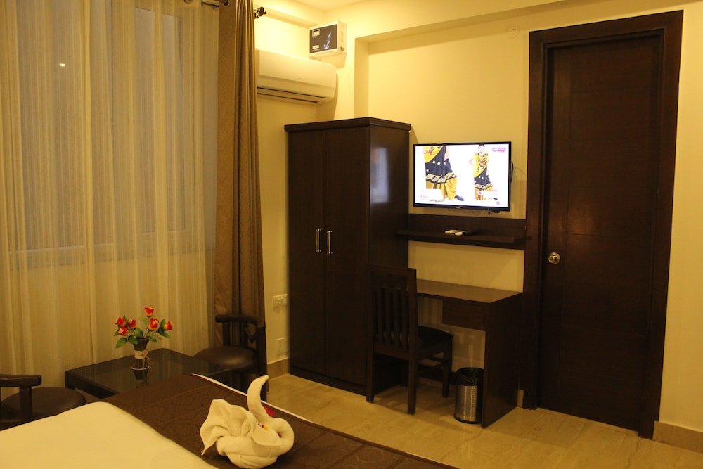 Hotel Holiday Hill 39/50
