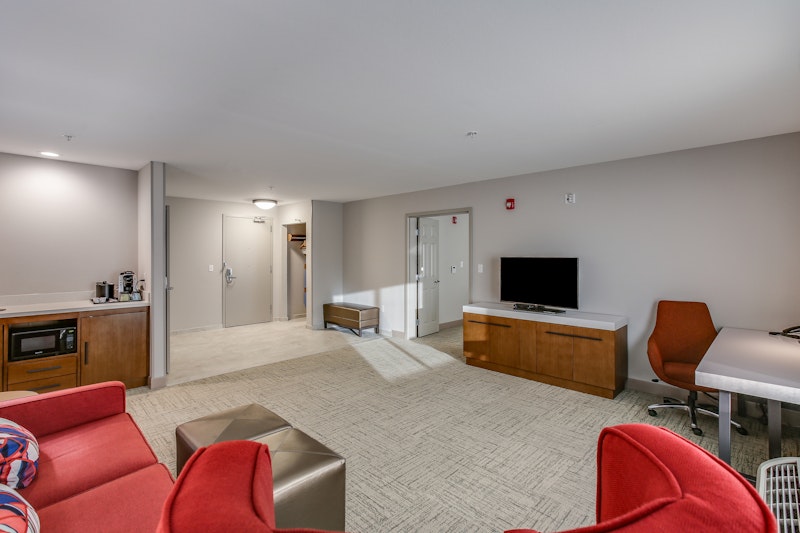 Hilton Garden Inn Ames 17/39