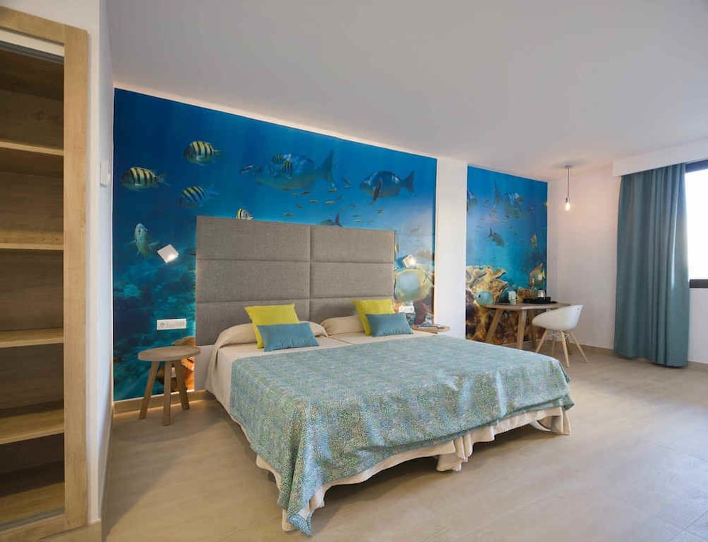 Marvell Club Aparthotel 30/64