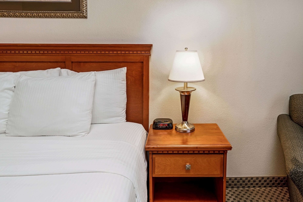 La Quinta Inn & Suites by Wyndham Kennewick 26/63